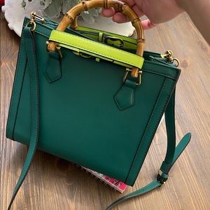Green tote